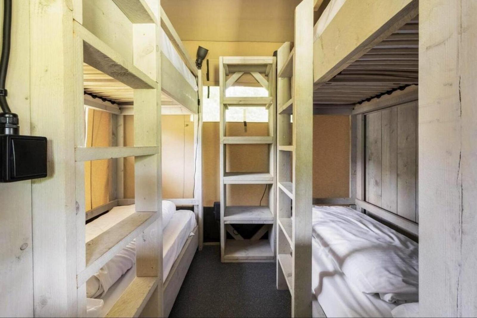 Glamping Lodge With Eco-Wellness Zeewolde Bagian luar foto