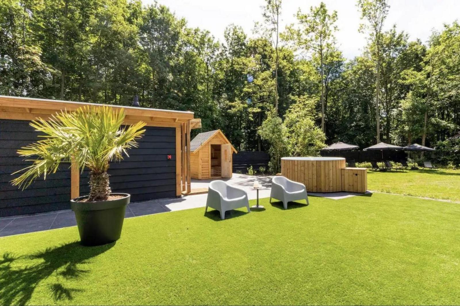 Glamping Lodge With Eco-Wellness Zeewolde Bagian luar foto