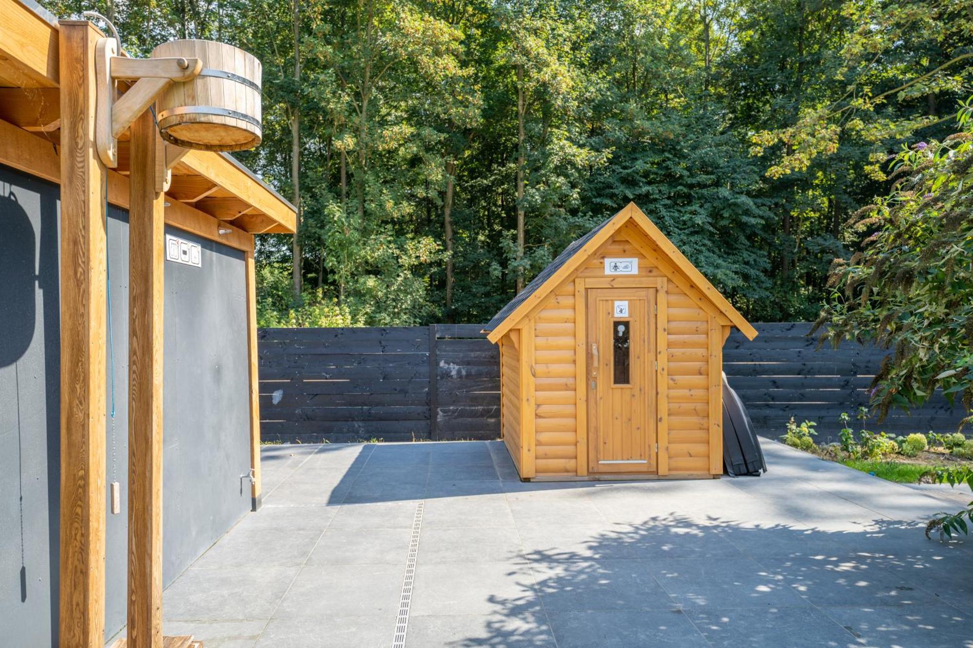 Glamping Lodge With Eco-Wellness Zeewolde Bagian luar foto